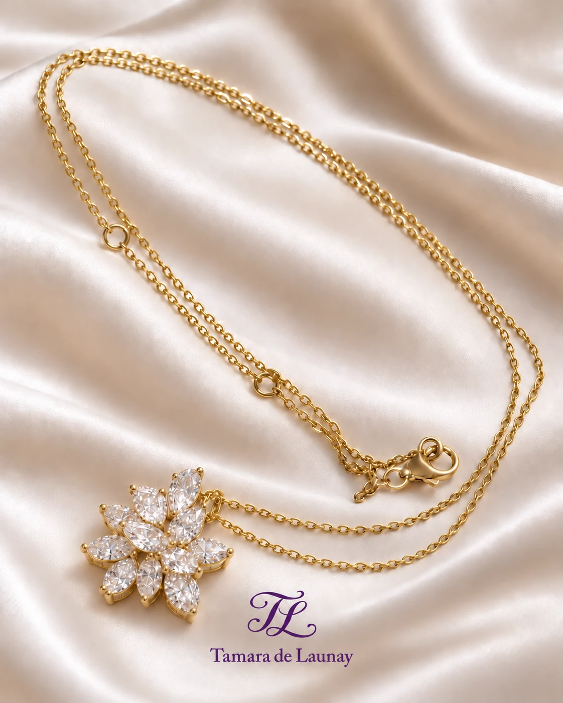 Fleur de l'Aunay — Pendant, Editorial visualization