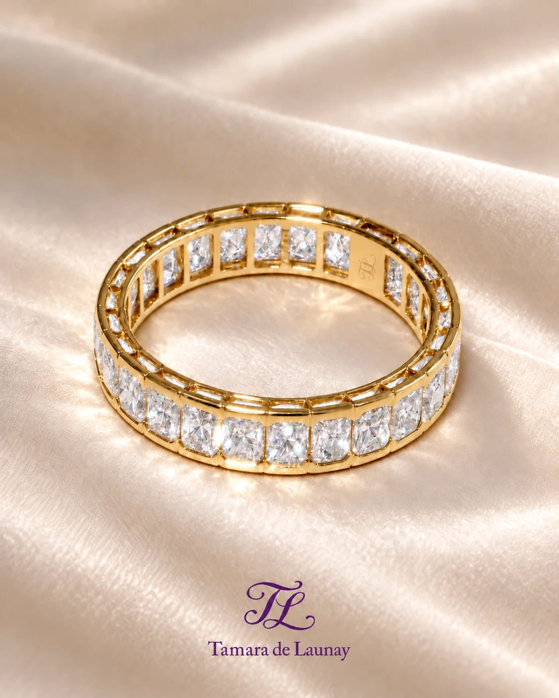 Éternelle de l'Aunay — Ring, Editorial visualization